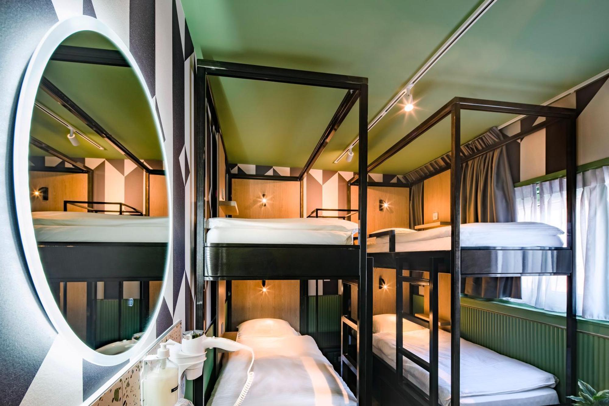 Tourist Inn Hotel อัมสเตอร์ดัม ภายนอก รูปภาพ
